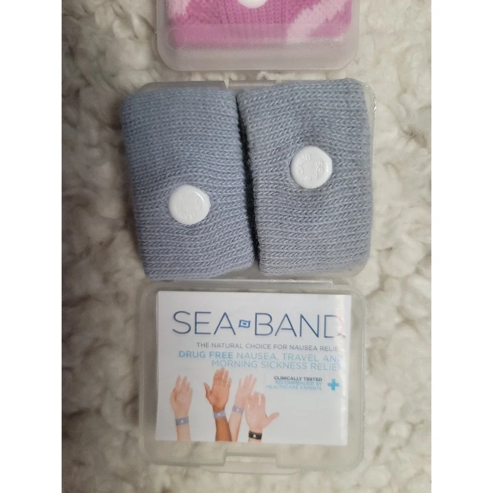 KIDS SEA BAND NAUSEA RELIEF WRISTBANDS PINK CAMOUFLAGE NO EXP DATE SEA BAND 2
